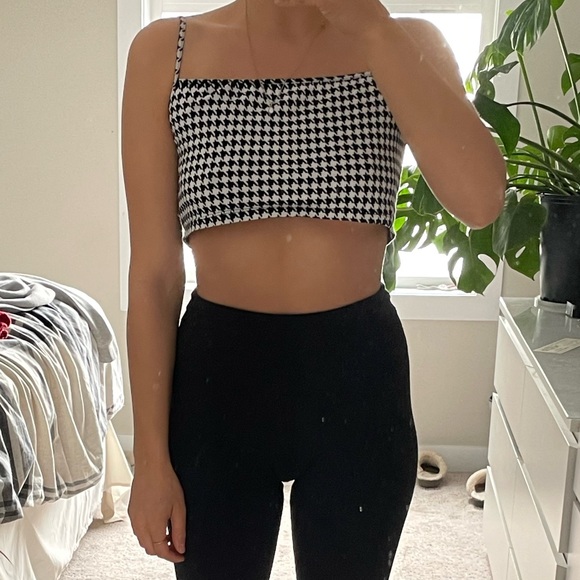 Checkered tank. - Picture 1 of 3